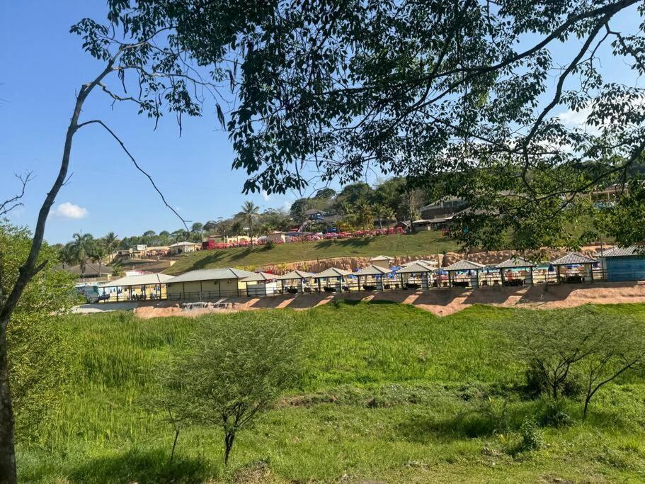 Casa Dentro Parque Aquatico Vila Águas de Lindóia Exterior foto